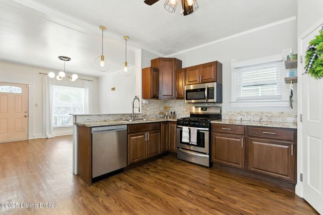 1222 Goss Ave, Louisville, KY 40217