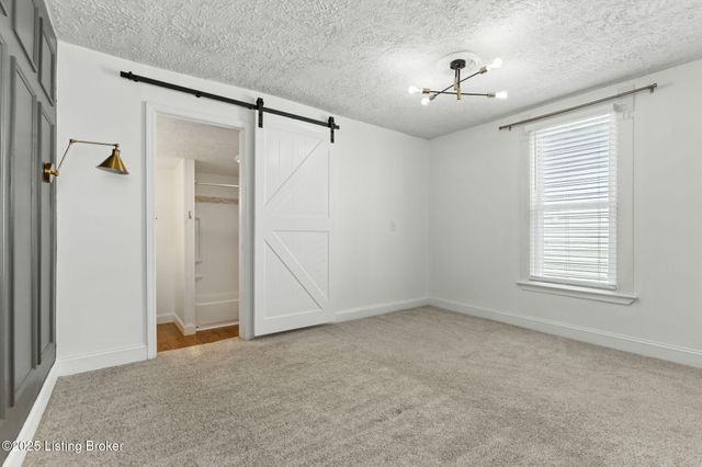 1222 Goss Ave, Louisville, KY 40217