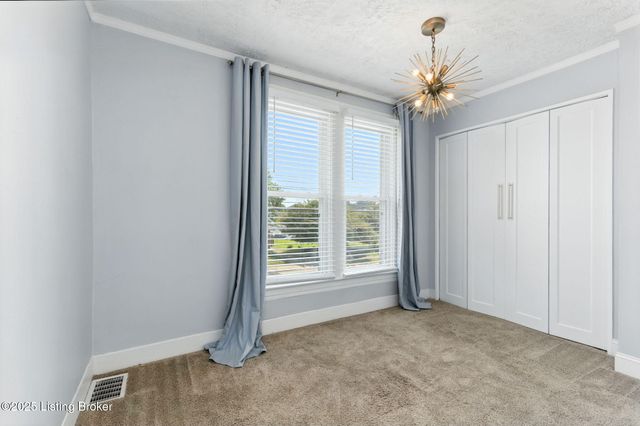 1222 Goss Ave, Louisville, KY 40217