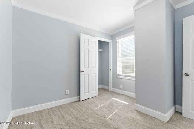 1222 Goss Ave, Louisville, KY 40217