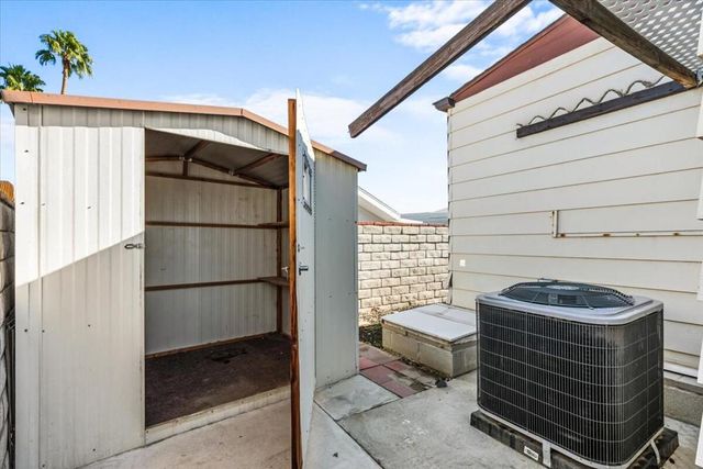 73920 Line Canyon Lane, Palm Desert, CA 92260