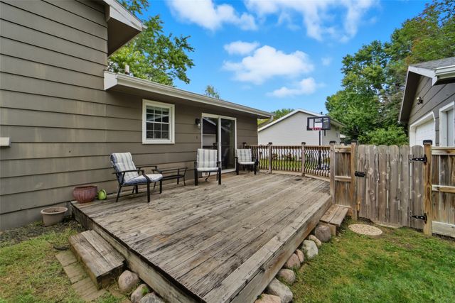 1028 7th Street NW, Altoona, IA 50009