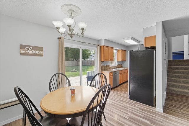 1028 7th Street NW, Altoona, IA 50009