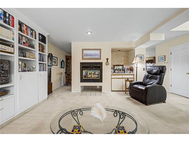 1560 S Quebec Way 56, Denver, CO 80231
