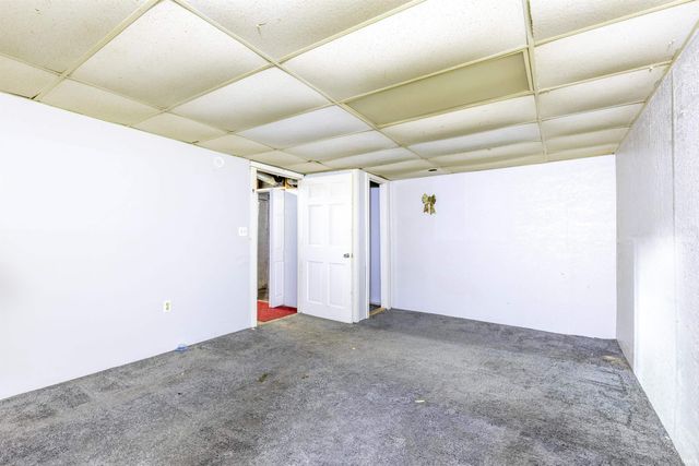 126 E Whitley Street, Churubusco, IN 46723