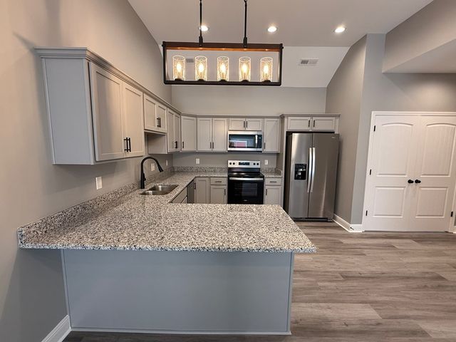 311 Talon, Hopkinsville, KY 42240