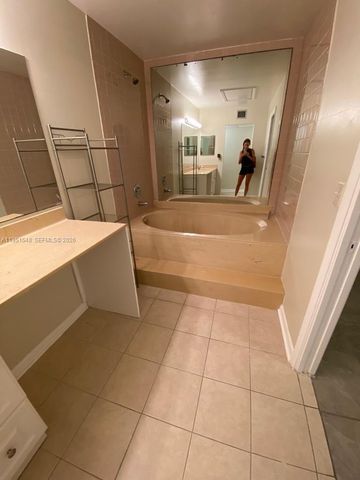 629 Executive Center Dr J203, West Palm Beach, FL 33401