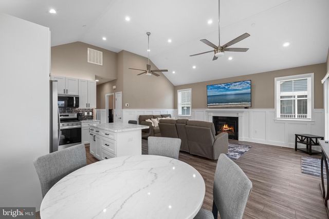 182 CLAM SHELL RD, Ocean City, MD 21842