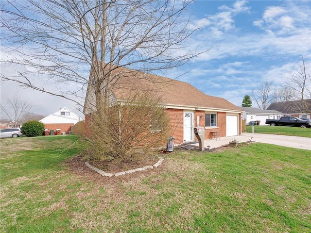 1407 Navajo Drive, Xenia, OH 45385