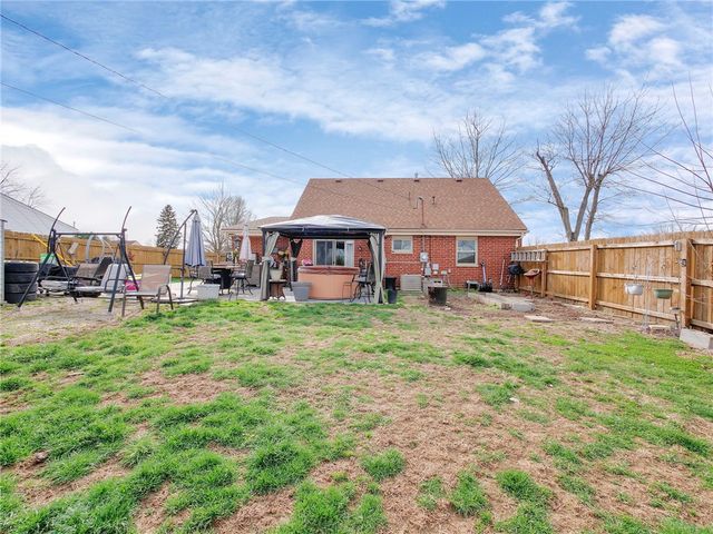 1407 Navajo Drive, Xenia, OH 45385