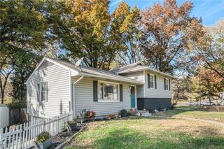 3628 N Lister Avenue, Kansas City, MO 64117