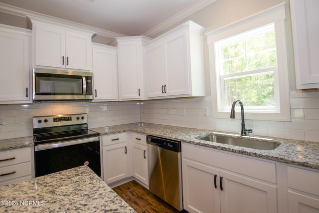 1021 Juniper Lake Road, West End, NC 27376