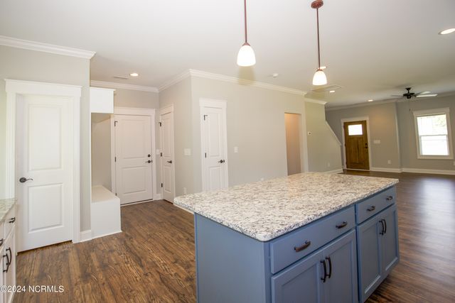 1021 Juniper Lake Road, West End, NC 27376