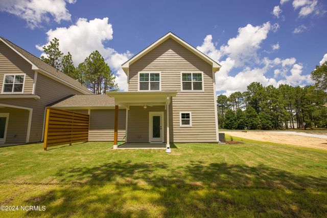 1021 Juniper Lake Road, West End, NC 27376