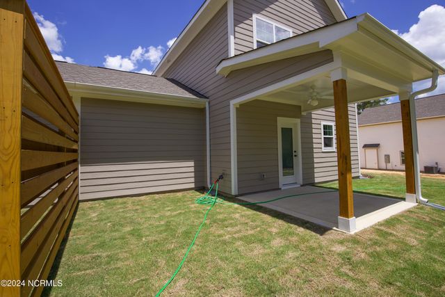 1021 Juniper Lake Road, West End, NC 27376