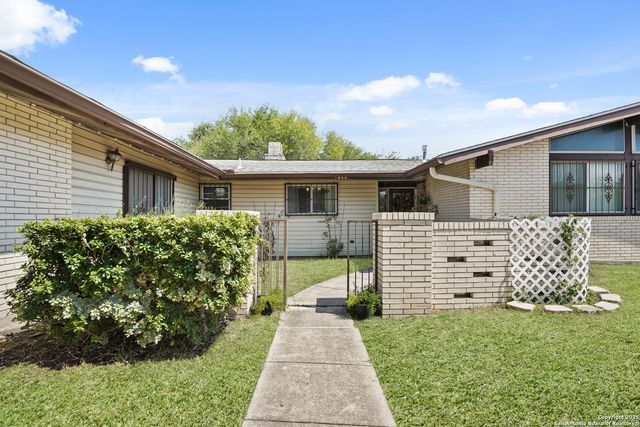 2118 Gaines Mill, San Antonio, TX 78245