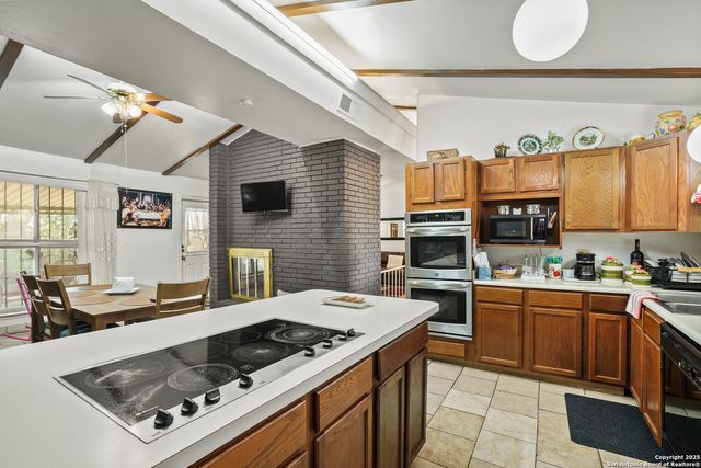 2118 Gaines Mill, San Antonio, TX 78245