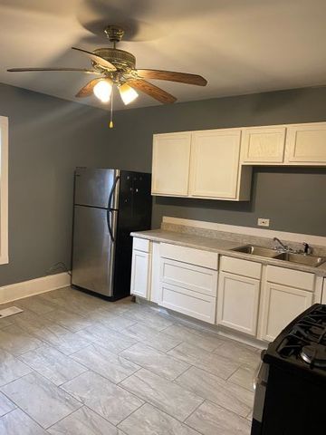 317 E 134th Street, Chicago, IL 60827
