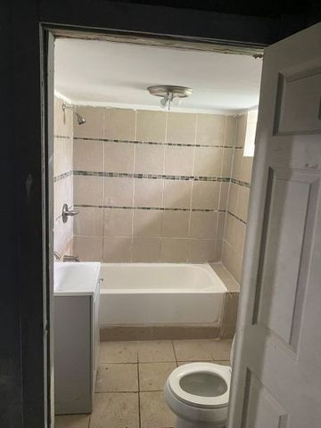 317 E 134th Street, Chicago, IL 60827