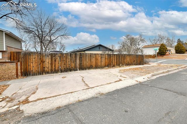 1532 Capulin Drive, Colorado Springs, CO 80910