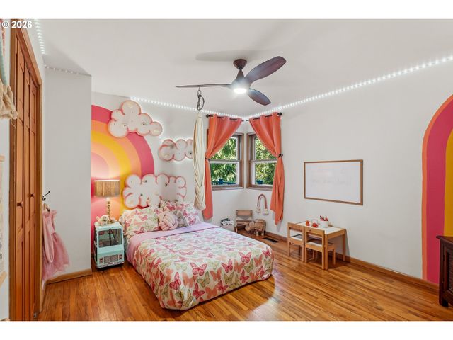 10235 Nw LEAHY Rd, Portland, OR 97229