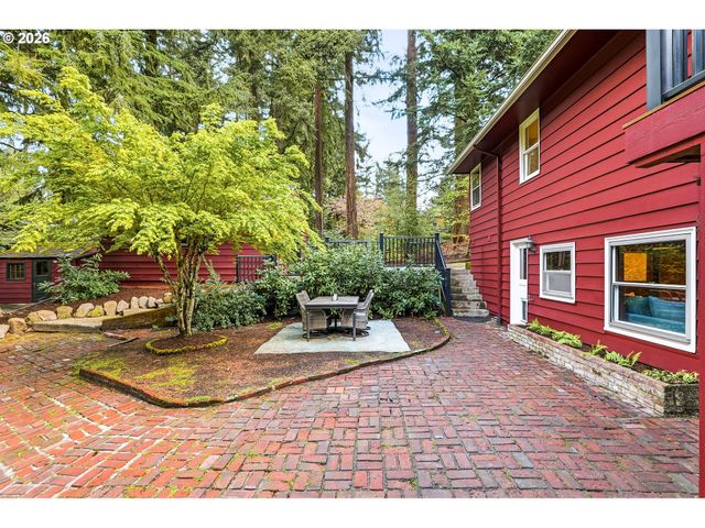 10235 Nw LEAHY Rd, Portland, OR 97229