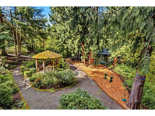 10235 Nw LEAHY Rd, Portland, OR 97229