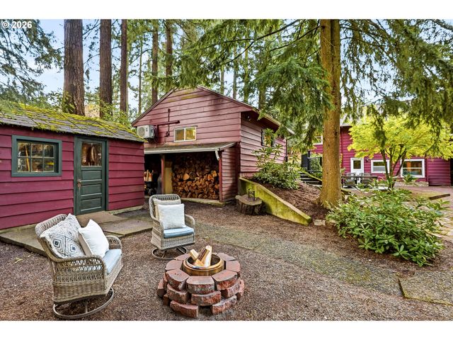 10235 Nw LEAHY Rd, Portland, OR 97229