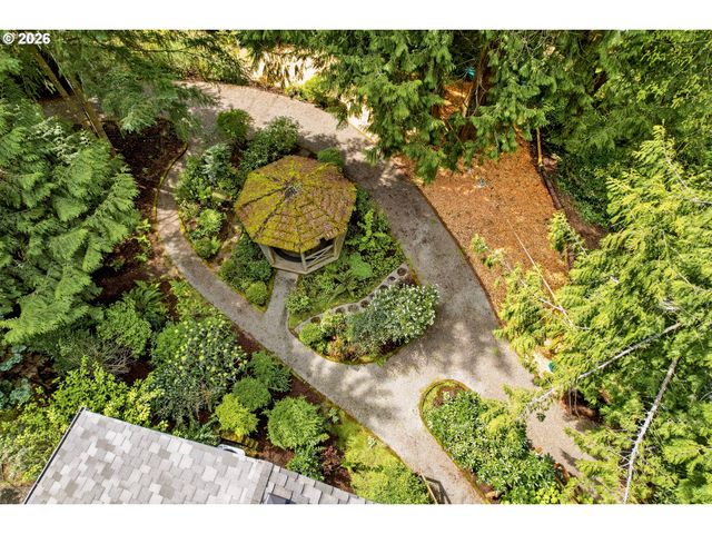 10235 Nw LEAHY Rd, Portland, OR 97229