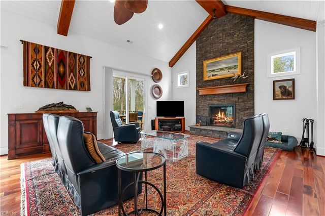 4430 Gelding RD, Barhamsville, VA 23011