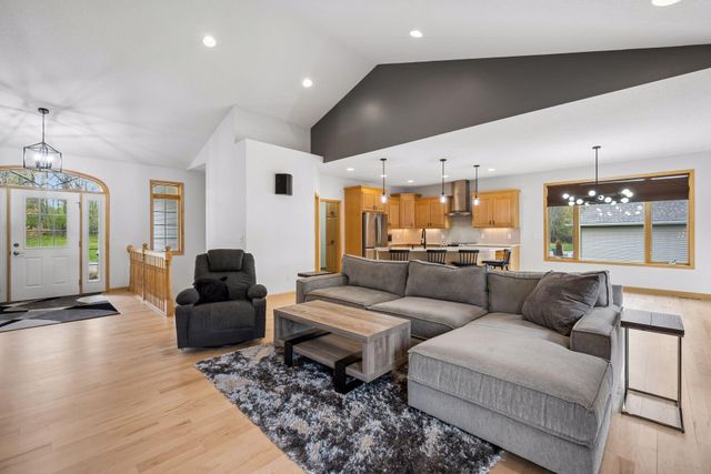 19461 Rawlins Circle NW, Elk River, MN 55330