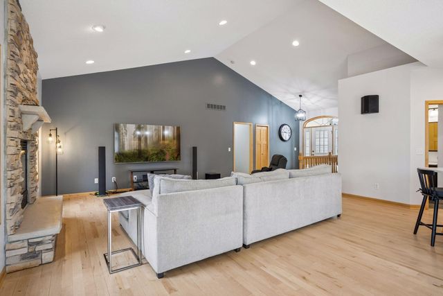19461 Rawlins Circle NW, Elk River, MN 55330