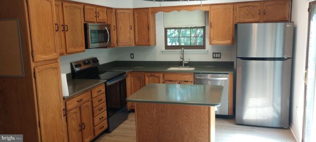 515 KINGS CROFT, Cherry Hill, NJ 08034