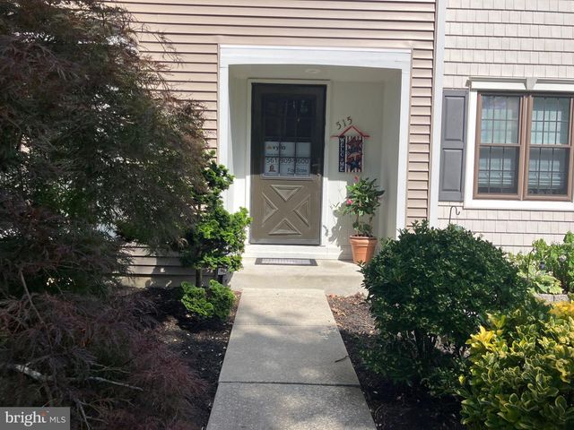 515 KINGS CROFT, Cherry Hill, NJ 08034