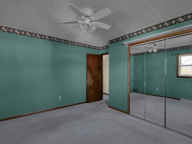 1760 Rainbow Drive NE, Lancaster, OH 43130