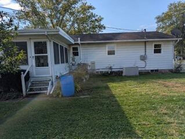 1760 Rainbow Drive NE, Lancaster, OH 43130