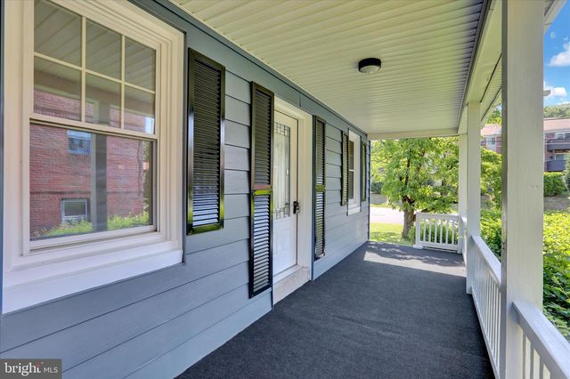 2122 HAMPDEN BLVD, Reading, PA 19604