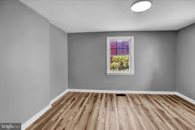 2122 HAMPDEN BLVD, Reading, PA 19604