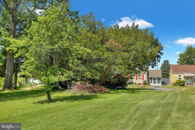 2122 HAMPDEN BLVD, Reading, PA 19604