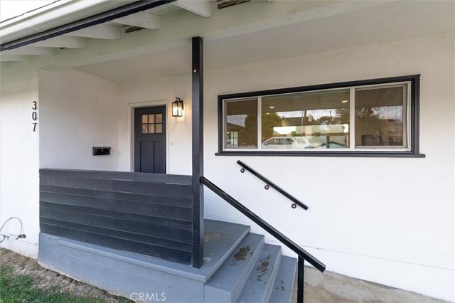 307 S Hillcrest, La Habra, CA 90631