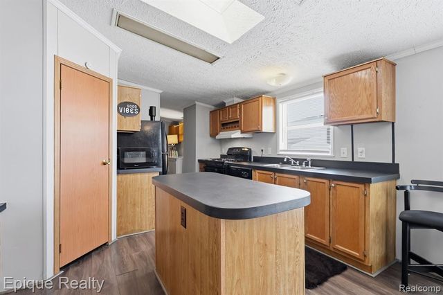 37829 Culver Drive, Clinton Township, MI 48036