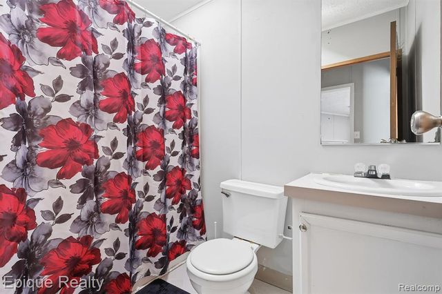 37829 Culver Drive, Clinton Township, MI 48036