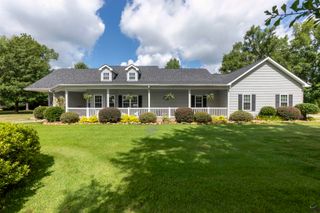 1611 S Houston Lake Road, Kathleen, GA 31047