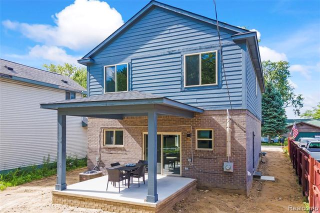 27827 S Moran Street, Harrison Twp, MI 48045