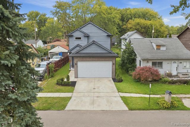 27827 S Moran Street, Harrison Twp, MI 48045
