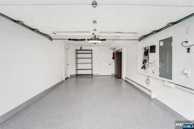 412 Lincoln Avenue, Cliffside Park, NJ 07010