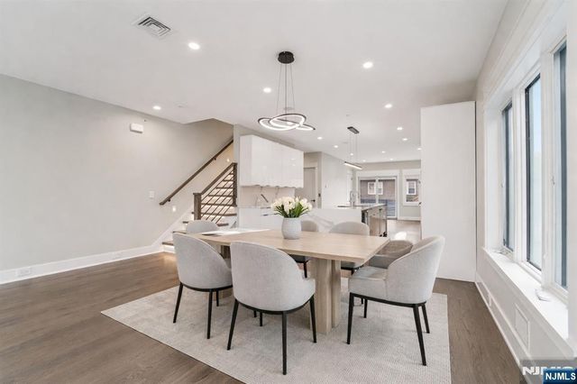 412 Lincoln Avenue, Cliffside Park, NJ 07010