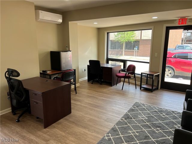 25 S 5th Street, Martins Ferry, OH 43935