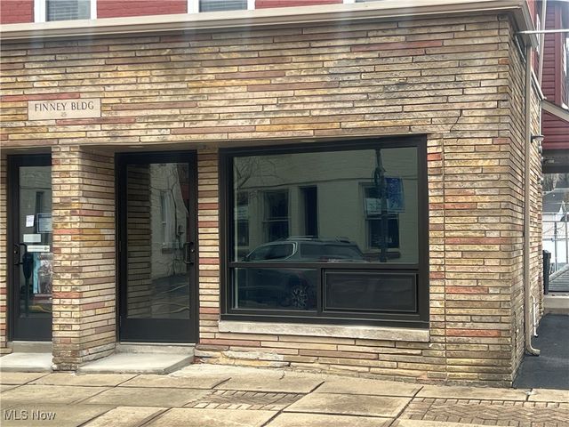 25 S 5th Street, Martins Ferry, OH 43935