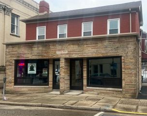 25 S 5th Street, Martins Ferry, OH 43935